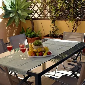 Giardino In Citta; Centralissimo Appartement
